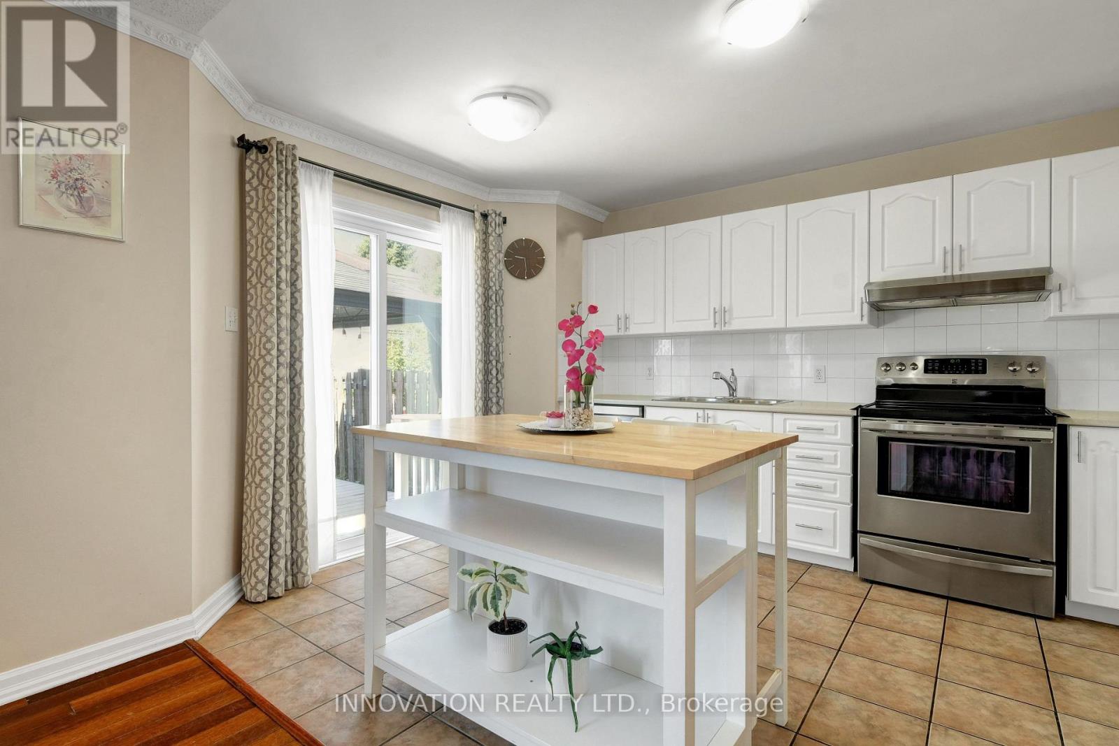 36 Mersey Drive, Ottawa, Ontario  K2K 3A7 - Photo 16 - X12381110