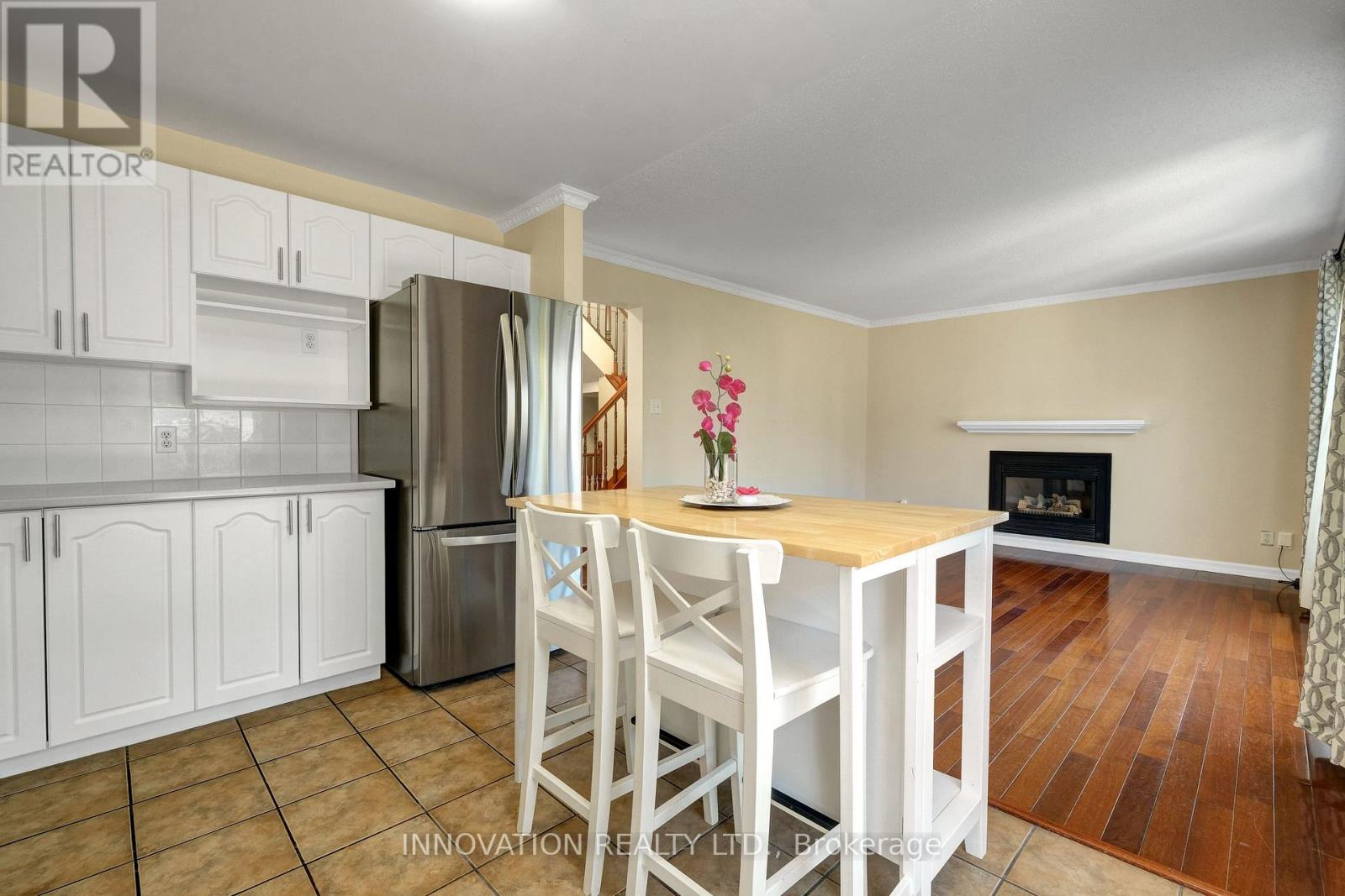 36 Mersey Drive, Ottawa, Ontario  K2K 3A7 - Photo 20 - X12381110