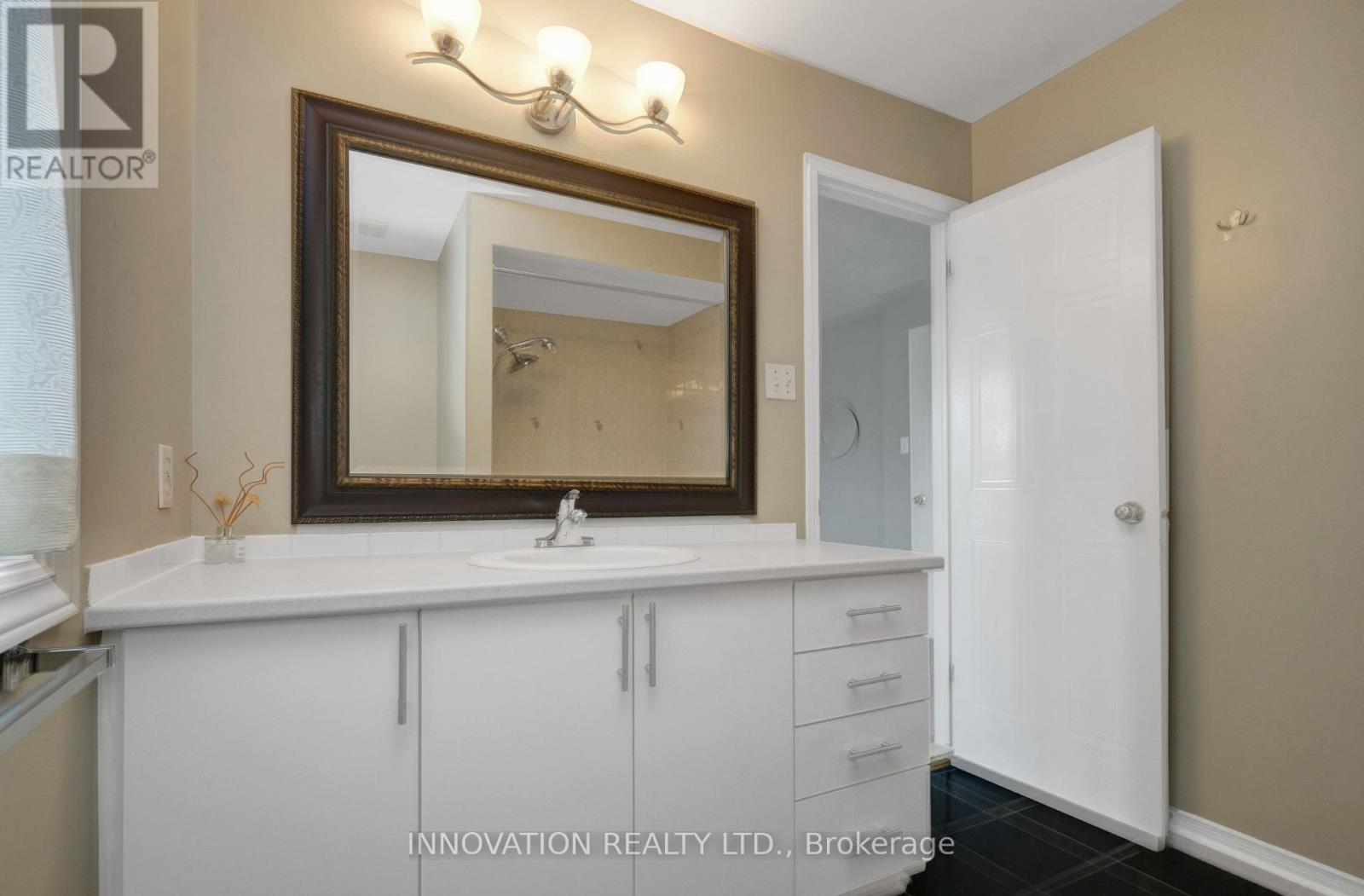 36 Mersey Drive, Ottawa, Ontario  K2K 3A7 - Photo 32 - X12381110