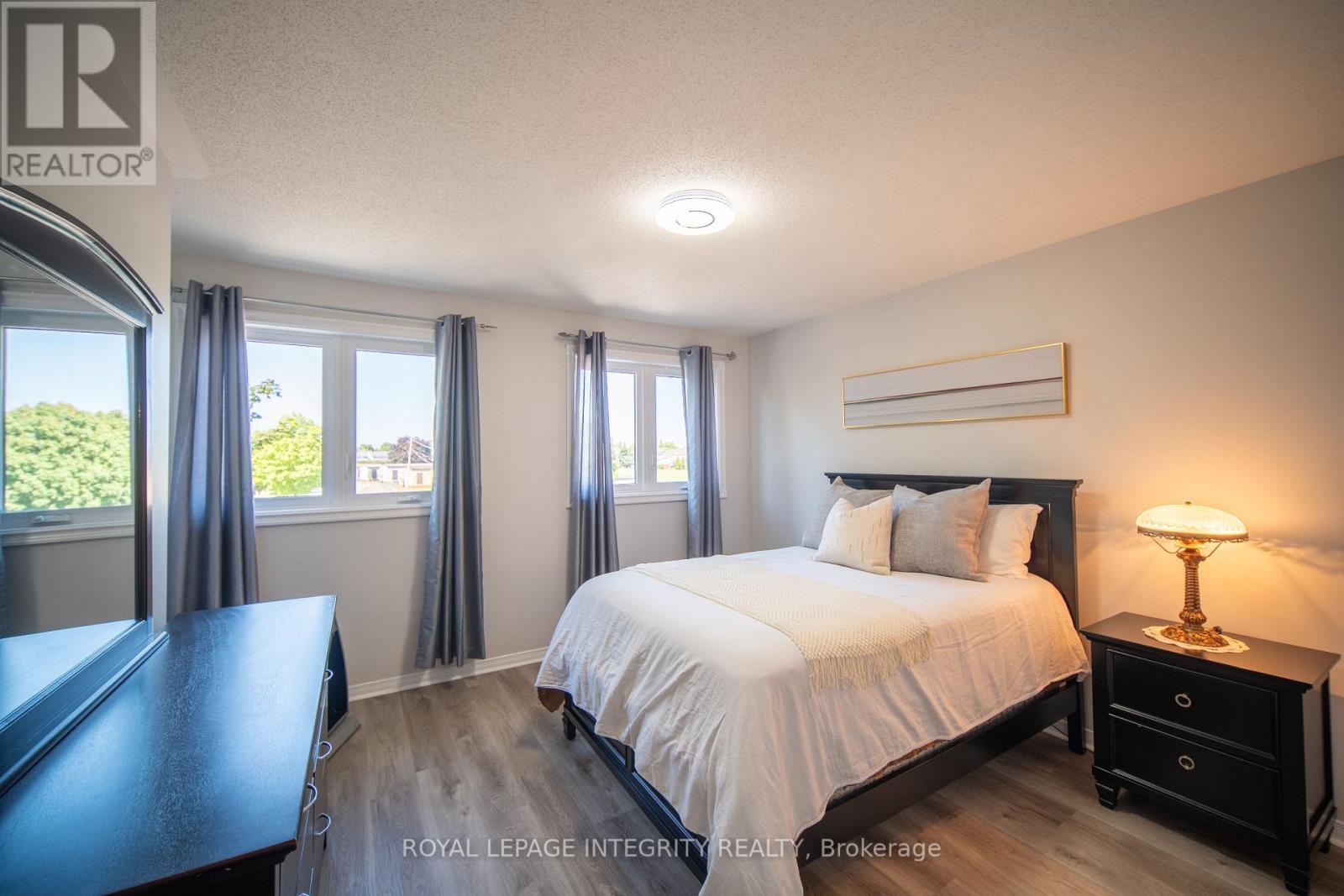 632 Valin Street, Ottawa, Ontario  K4A 3S9 - Photo 25 - X12381219