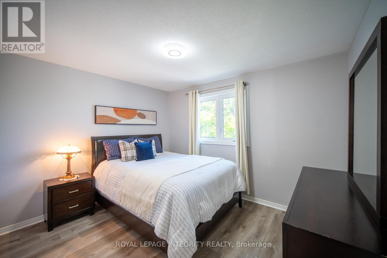 632 Valin Street, Ottawa, Ontario  K4A 3S9 - Photo 28 - X12381219