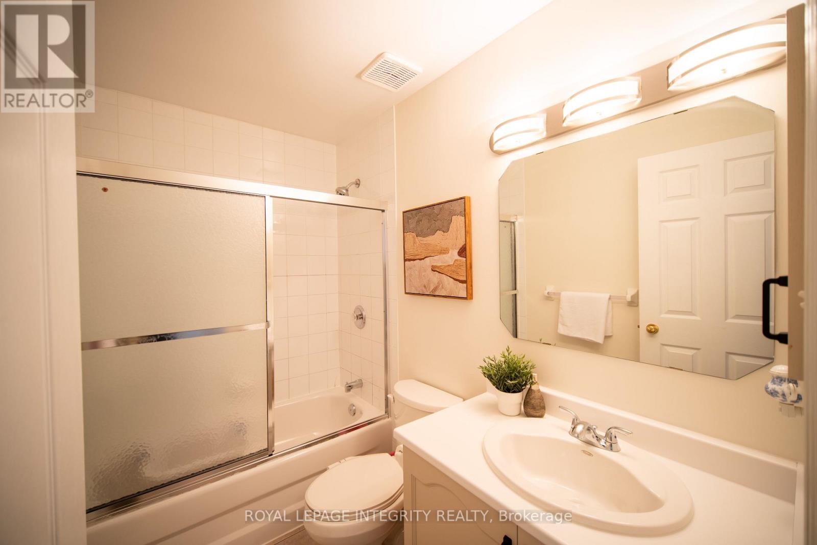 632 Valin Street, Ottawa, Ontario  K4A 3S9 - Photo 31 - X12381219