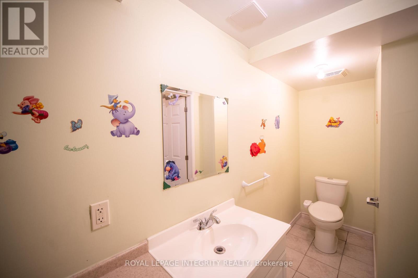 632 Valin Street, Ottawa, Ontario  K4A 3S9 - Photo 35 - X12381219