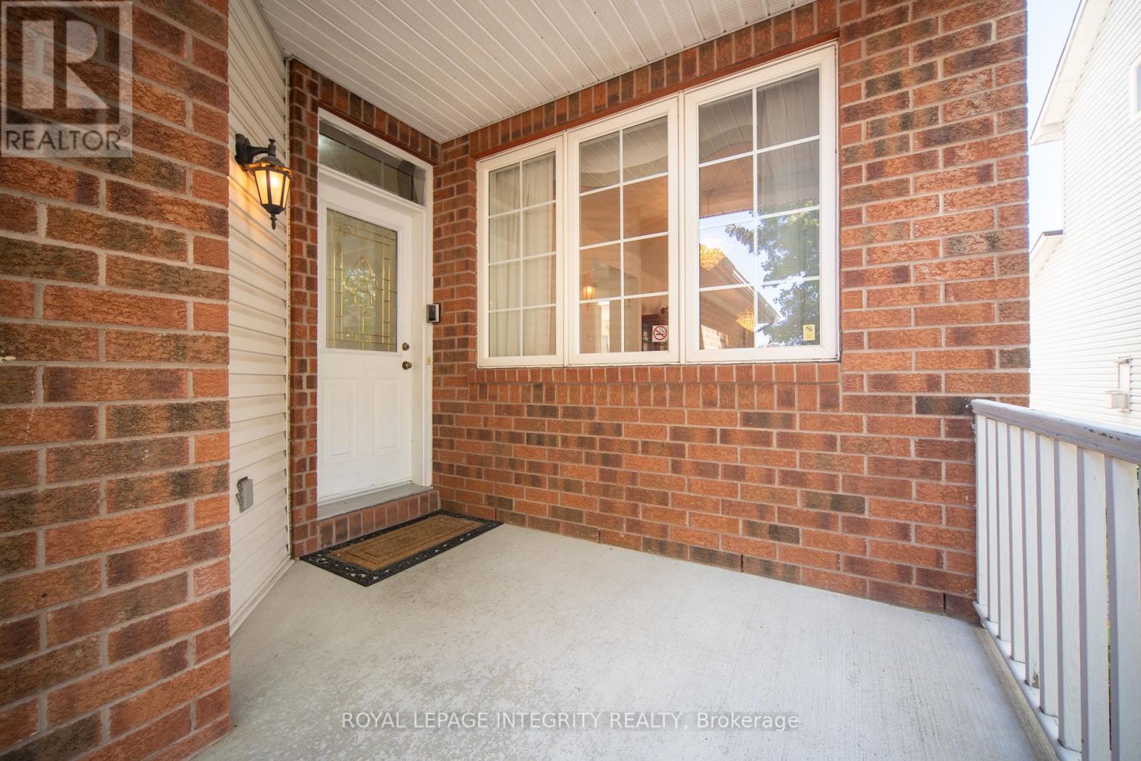 632 Valin Street, Ottawa, Ontario  K4A 3S9 - Photo 4 - X12381219
