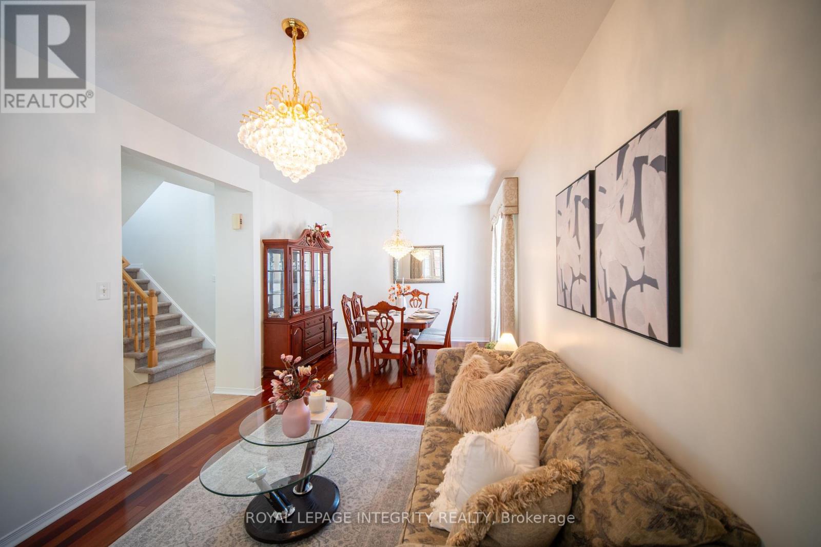 632 Valin Street, Ottawa, Ontario  K4A 3S9 - Photo 8 - X12381219