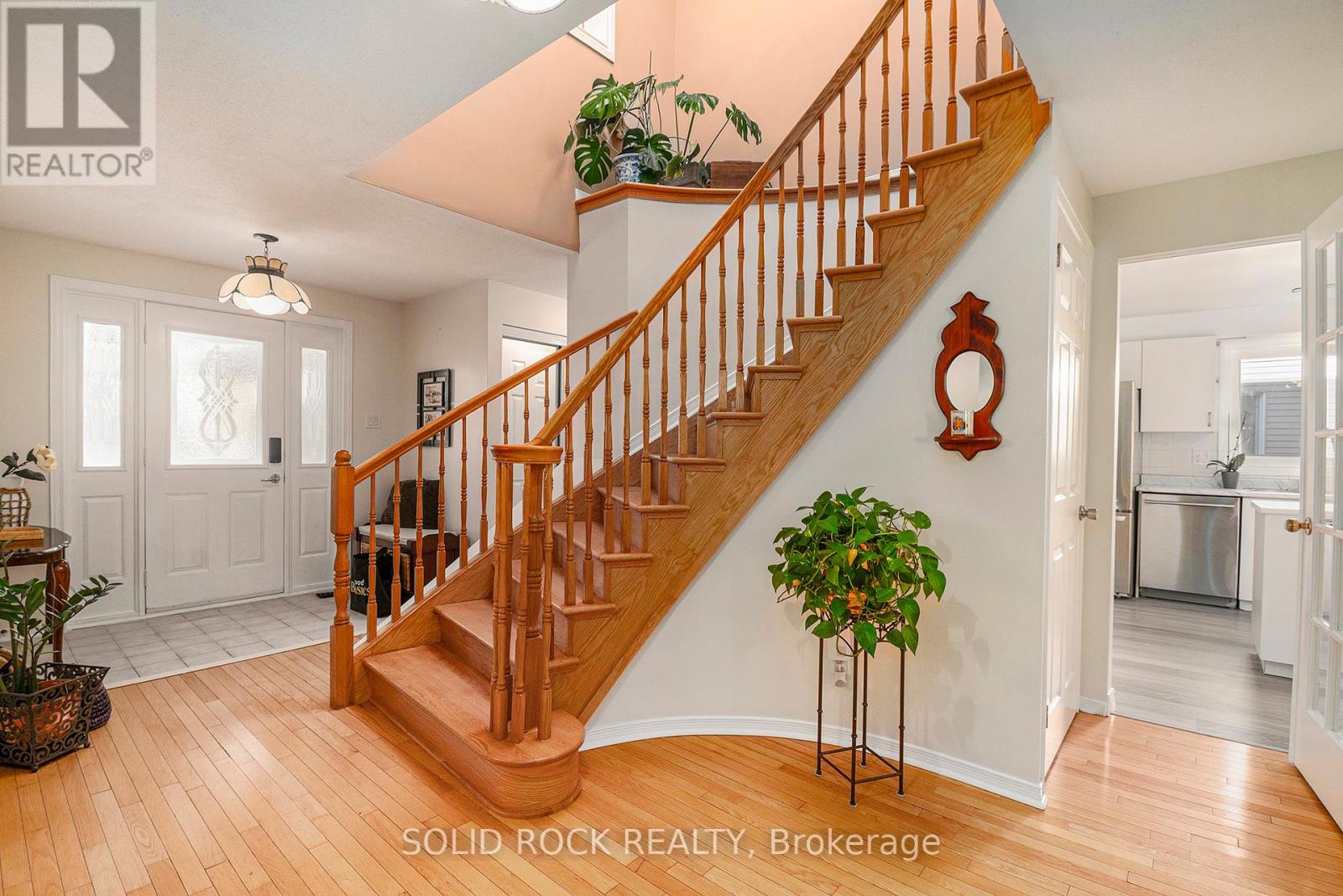 1674 Sansonnet Street S, Ottawa, Ontario  K1C 5Y6 - Photo 11 - X12381277