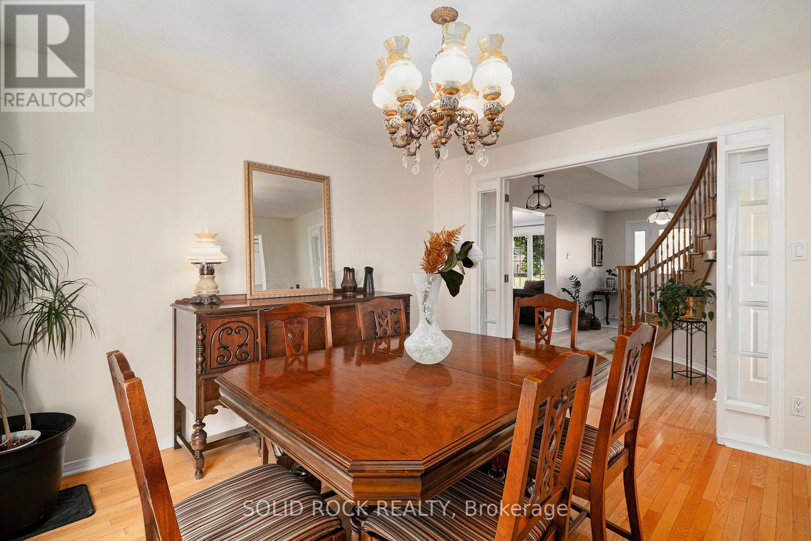1674 Sansonnet Street S, Ottawa, Ontario  K1C 5Y6 - Photo 17 - X12381277