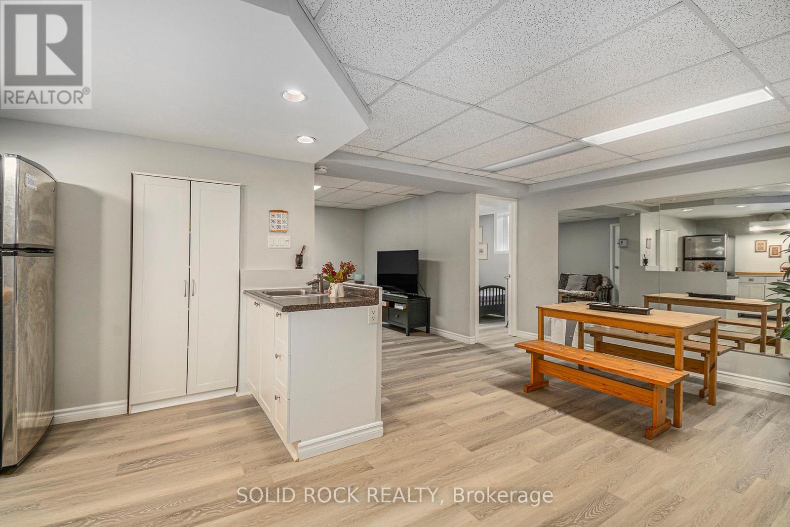 1674 Sansonnet Street S, Ottawa, Ontario  K1C 5Y6 - Photo 34 - X12381277