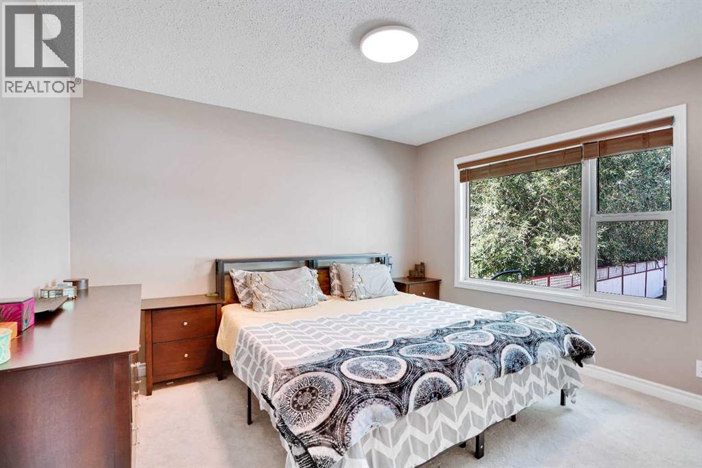 210 2 Avenue, Linden, Alberta  T0M 1J0 - Photo 16 - A2254108