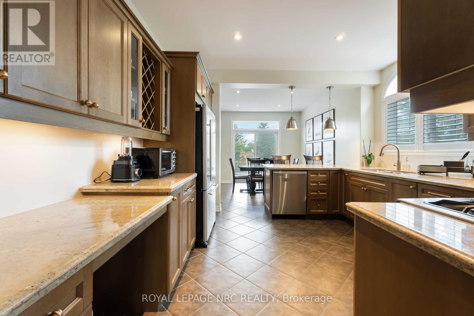 2475 Diane Street, Fort Erie, Ontario  L0S 1S0 - Photo 20 - X12381233
