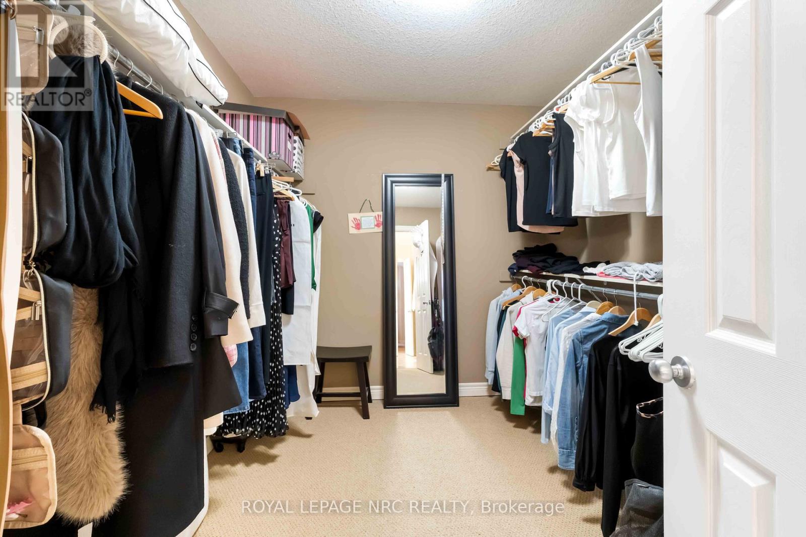 2475 Diane Street, Fort Erie, Ontario  L0S 1S0 - Photo 25 - X12381233