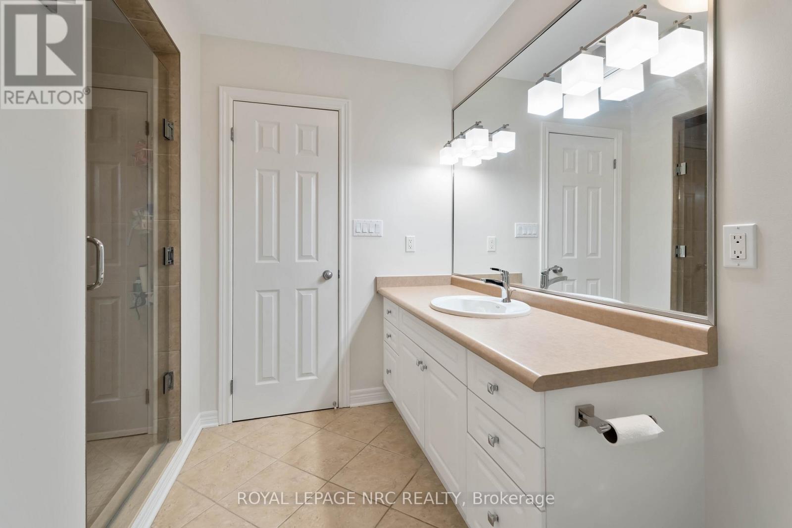 2475 Diane Street, Fort Erie, Ontario  L0S 1S0 - Photo 27 - X12381233