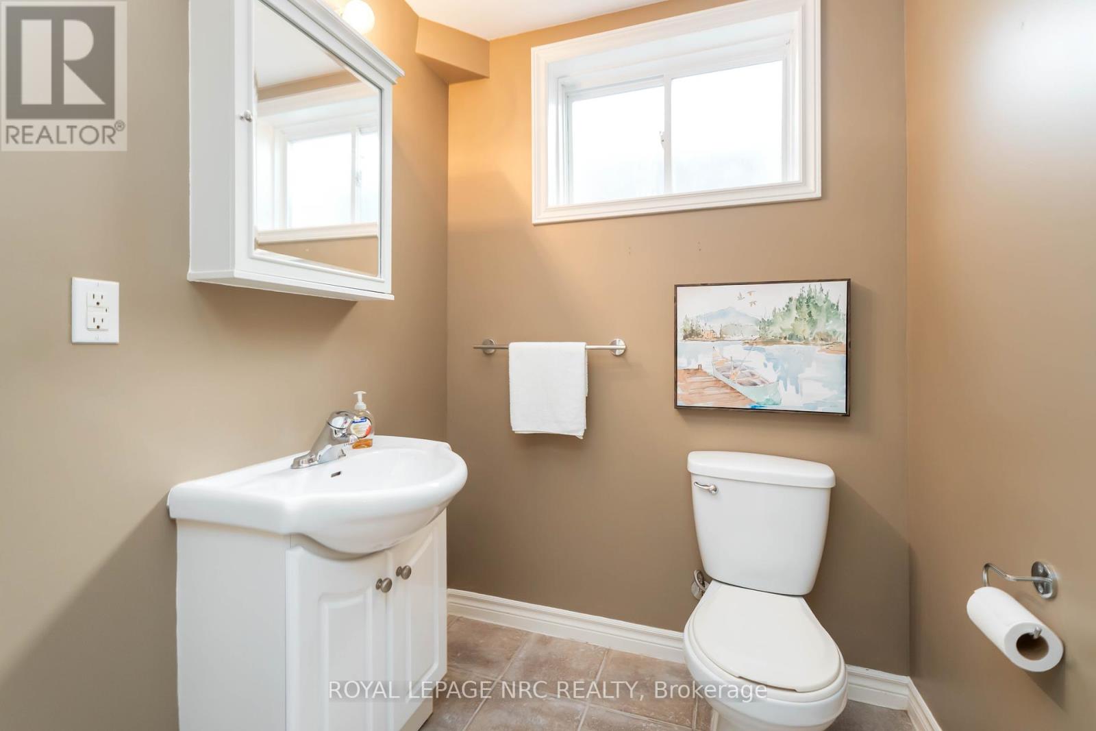 2475 Diane Street, Fort Erie, Ontario  L0S 1S0 - Photo 34 - X12381233