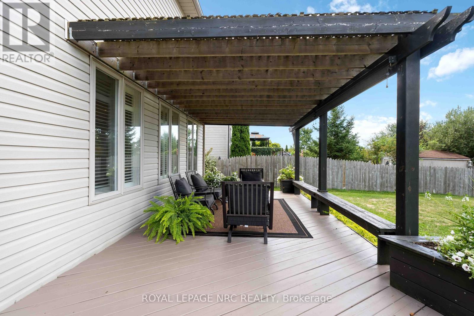 2475 Diane Street, Fort Erie, Ontario  L0S 1S0 - Photo 37 - X12381233