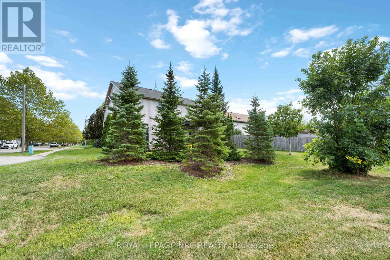 2475 Diane Street, Fort Erie, Ontario  L0S 1S0 - Photo 42 - X12381233