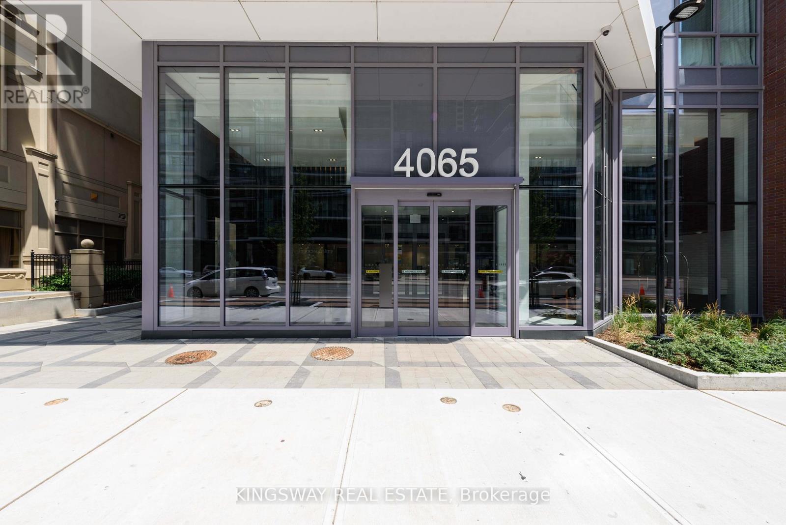 2505 - 4065 Confederation Parkway, Mississauga, Ontario  L5B 0L4 - Photo 1 - W12380186