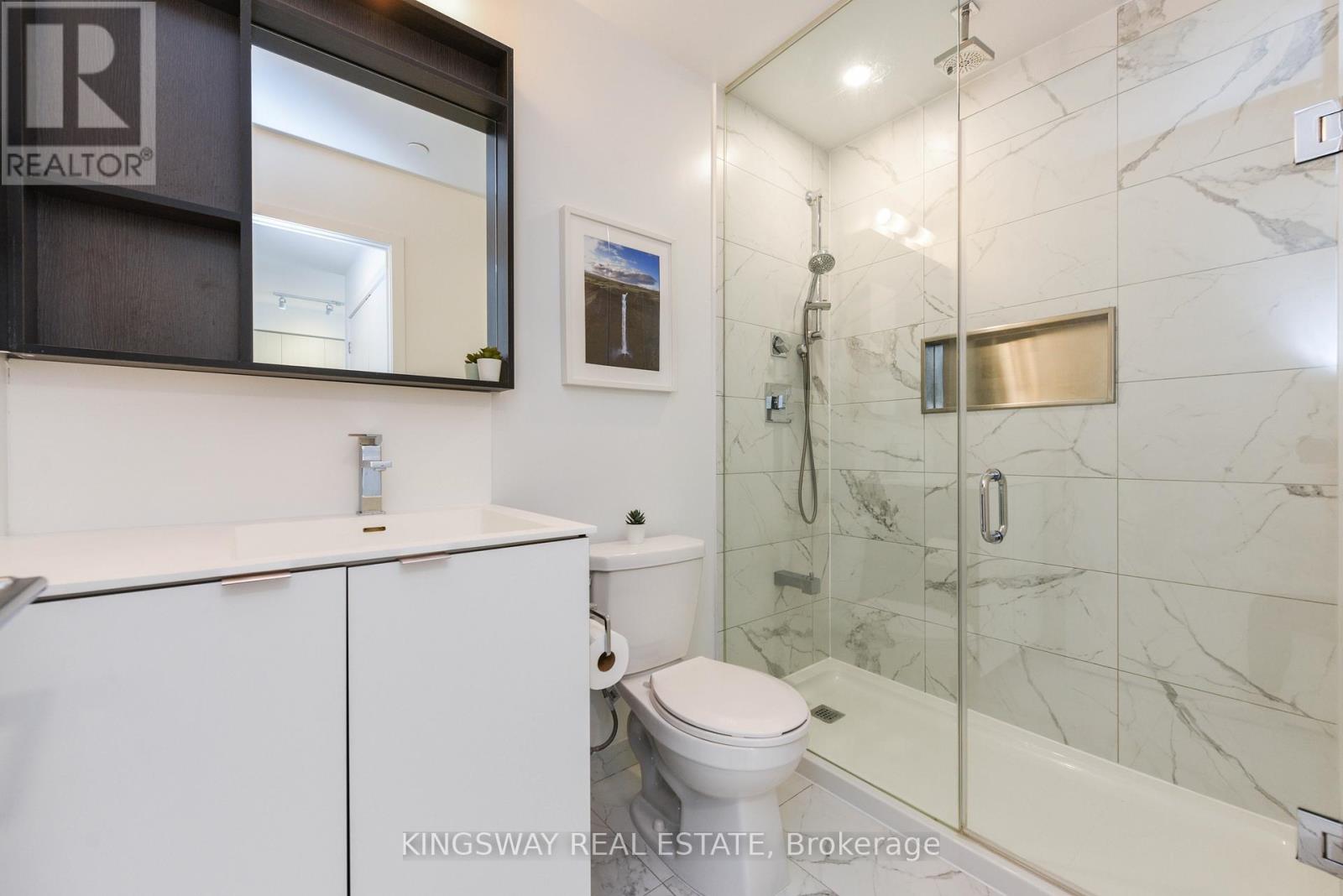 2505 - 4065 Confederation Parkway, Mississauga, Ontario  L5B 0L4 - Photo 6 - W12380186