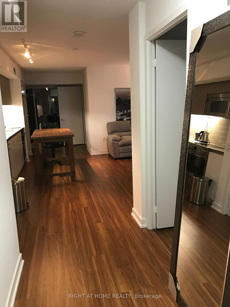 1506 - 85 Queens Wharf Road, Toronto, Ontario  M5V 0J9 - Photo 23 - C12365834