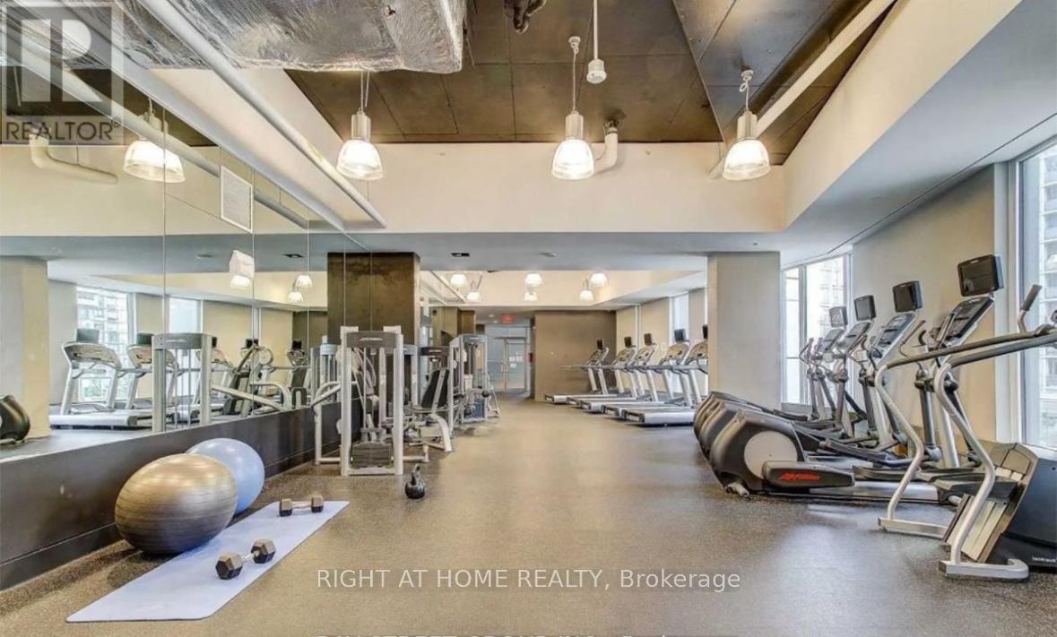 1506 - 85 Queens Wharf Road, Toronto, Ontario  M5V 0J9 - Photo 28 - C12365834