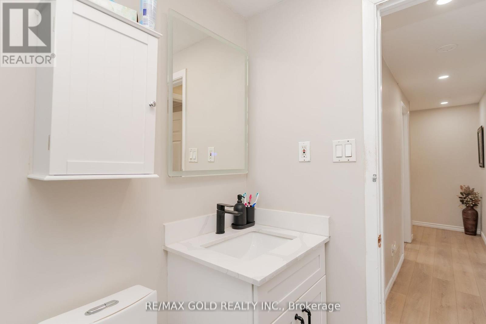 4 Elvina Gate, Brampton (Southgate), Ontario  L6T 2A9 - Photo 28 - W12380988