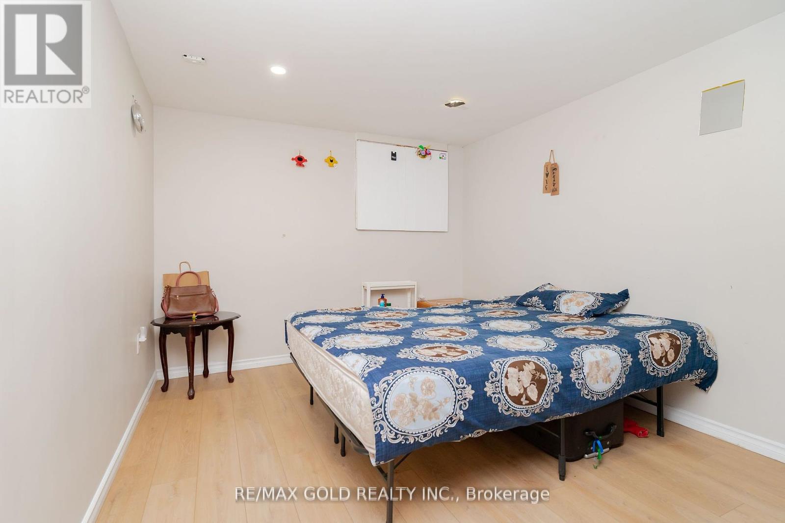 4 Elvina Gate, Brampton (Southgate), Ontario  L6T 2A9 - Photo 37 - W12380988