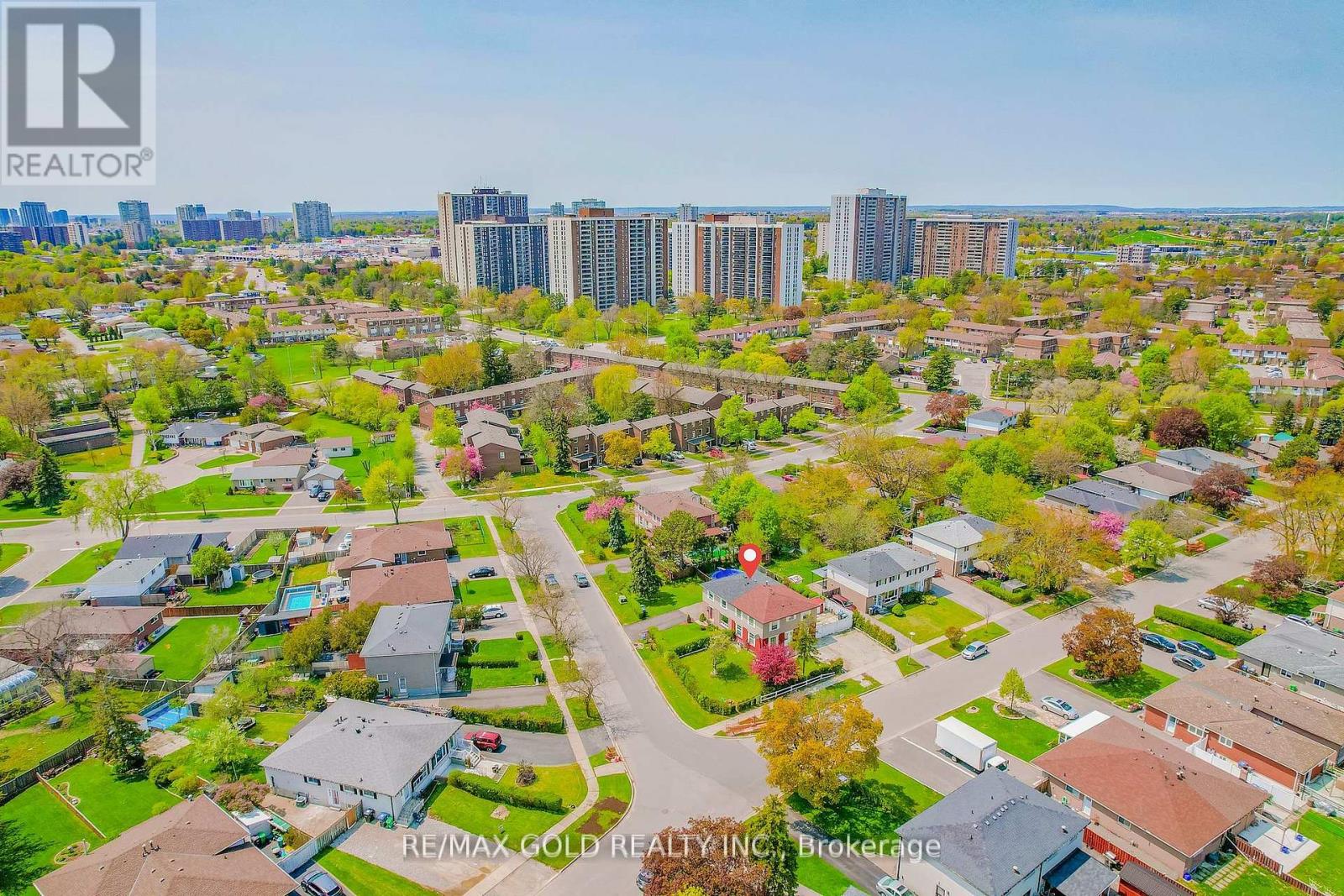 4 Elvina Gate, Brampton (Southgate), Ontario  L6T 2A9 - Photo 49 - W12380988
