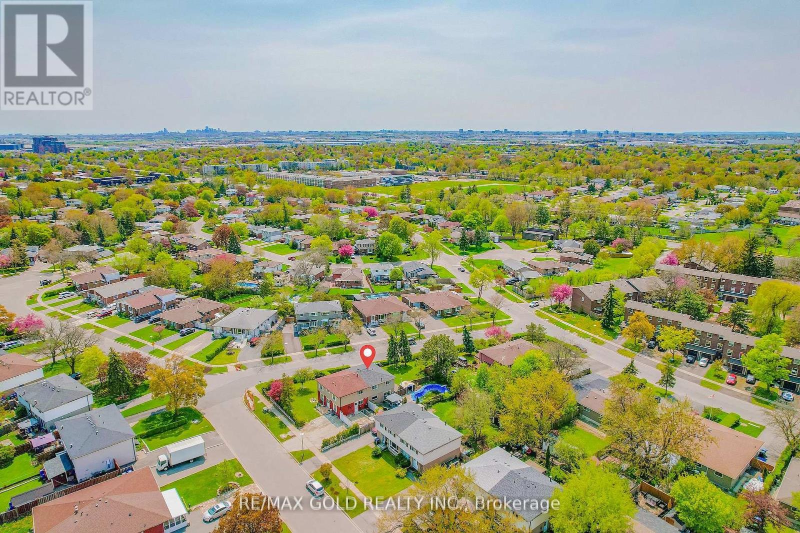 4 Elvina Gate, Brampton (Southgate), Ontario  L6T 2A9 - Photo 50 - W12380988
