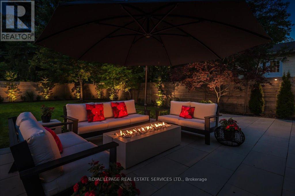 169 Oakes Drive, Mississauga, Ontario  L5G 3M2 - Photo 44 - W12381044