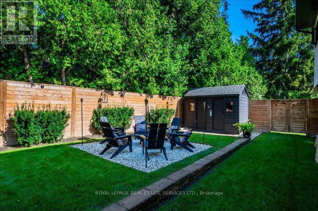 169 Oakes Drive, Mississauga, Ontario  L5G 3M2 - Photo 45 - W12381044