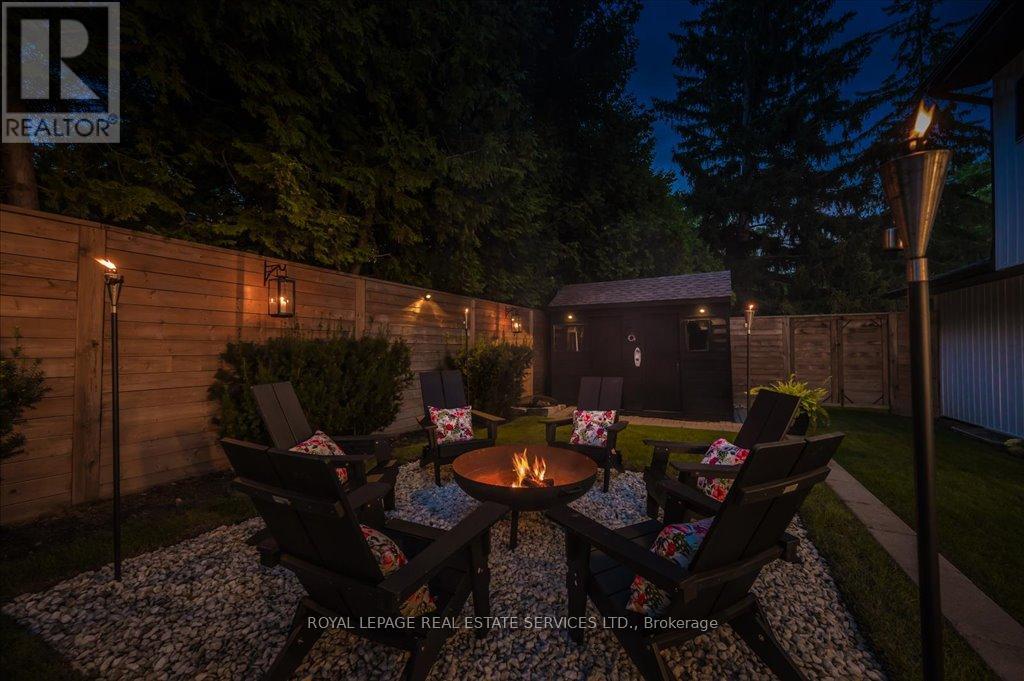 169 Oakes Drive, Mississauga, Ontario  L5G 3M2 - Photo 46 - W12381044
