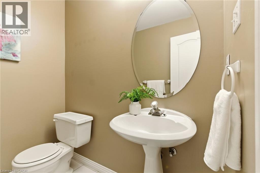 153 Chudleigh Street, Flamborough, Ontario  L8B 0L4 - Photo 14 - 40766175
