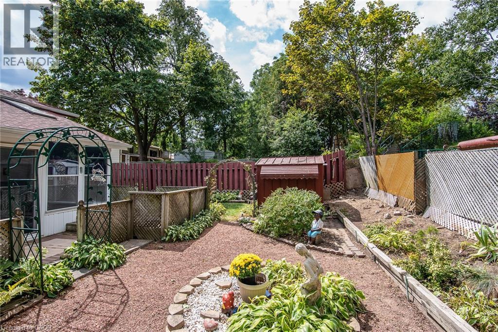 153 Pinedale Drive, Kitchener, Ontario  N2E 1K2 - Photo 9 - 40764364