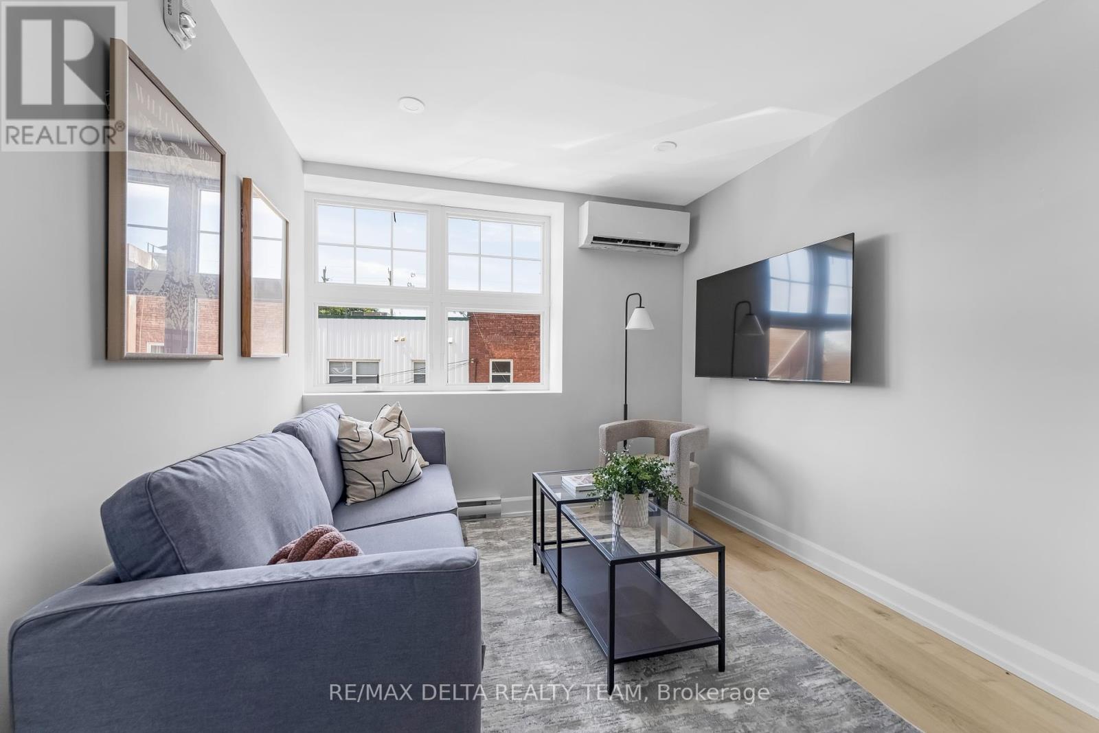 208 - 658 Somerset Street W, Ottawa, Ontario  K1R 5K4 - Photo 16 - X12343300