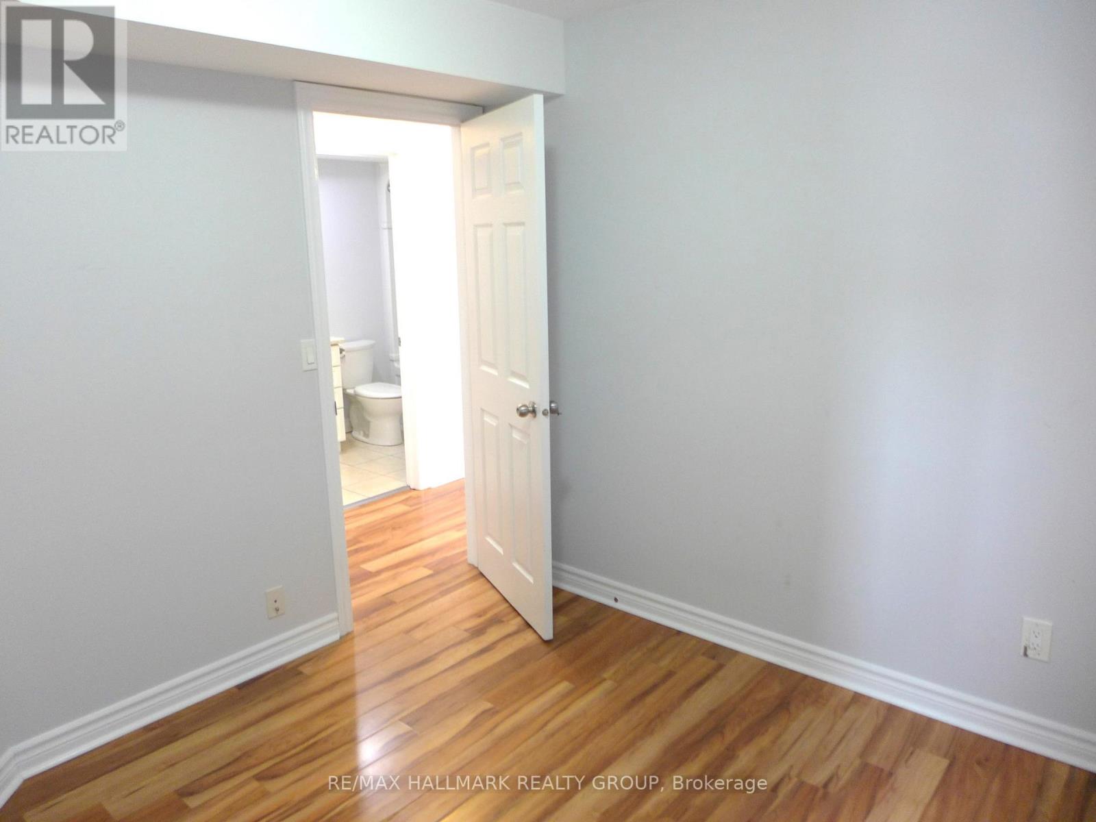 2 - 216 Carillon Street, Ottawa, Ontario  K1L 5X8 - Photo 14 - X12381180