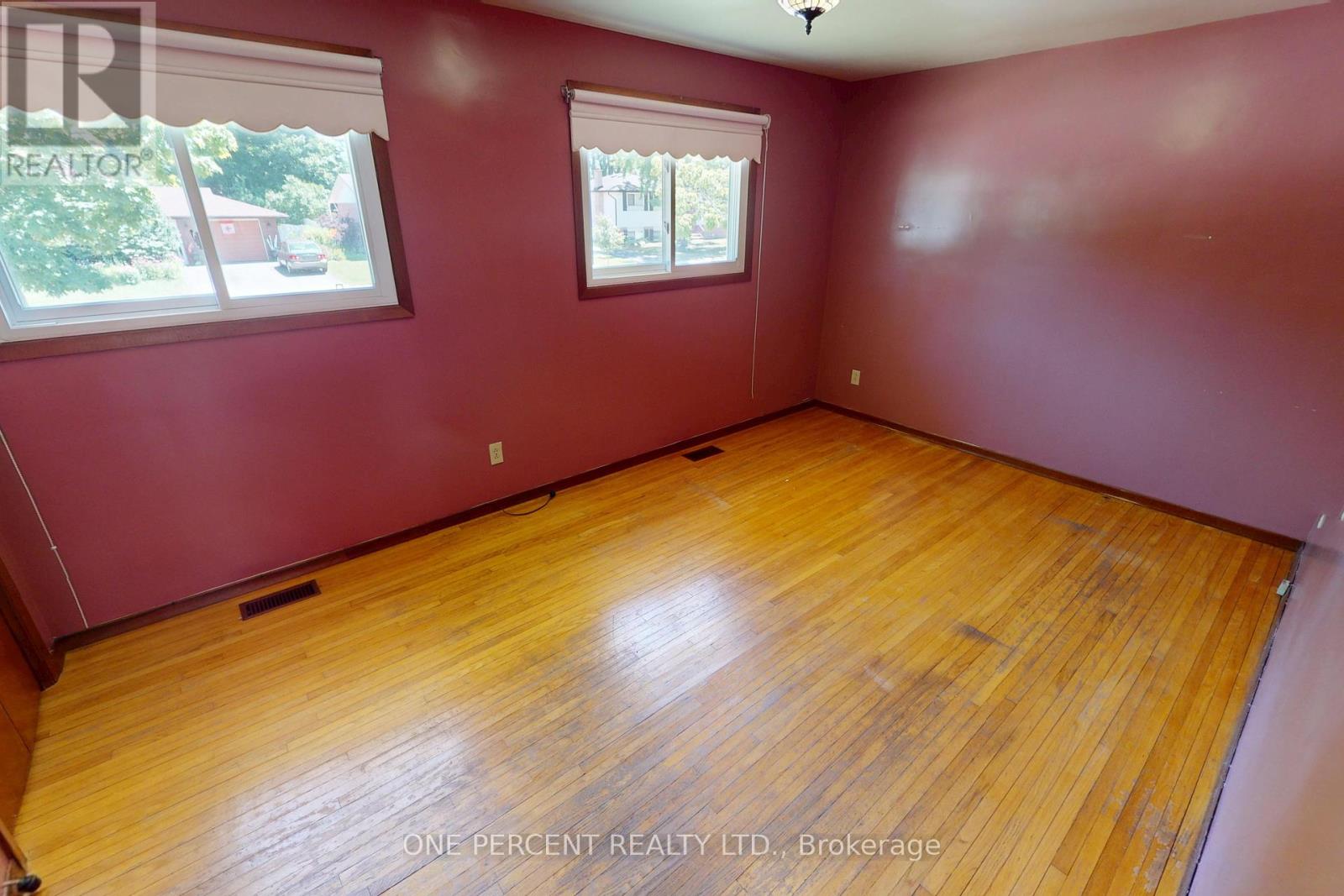 43 Loyalist Drive, Welland, Ontario  L3C 2X9 - Photo 11 - X12295936
