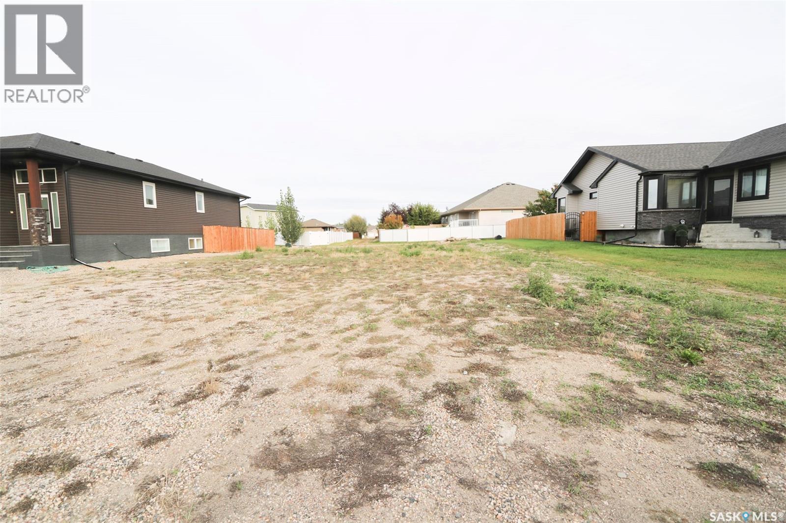 92 Good Spirit Crescent, Yorkton, Saskatchewan  S3N 0X1 - Photo 5 - SK999238