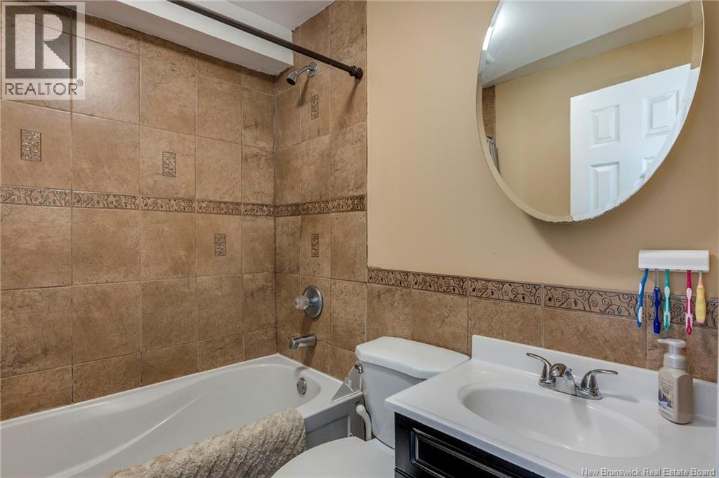 63 Russell Street, Saint John, New Brunswick  E2J 2H6 - Photo 16 - NB125974