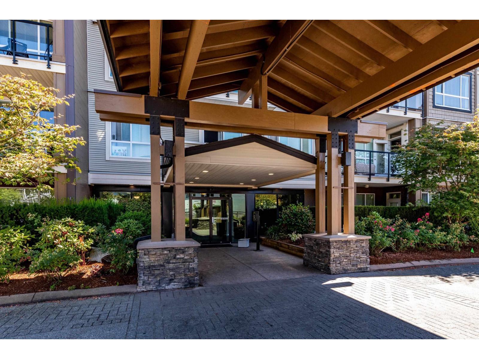 222 32729 Garibaldi Drive, Abbotsford, British Columbia  V2T 0A6 - Photo 2 - R3041728