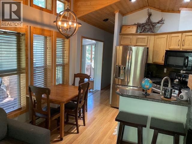 4835 Paradise Valley Drive Unit# 40 Peachland Photo 8