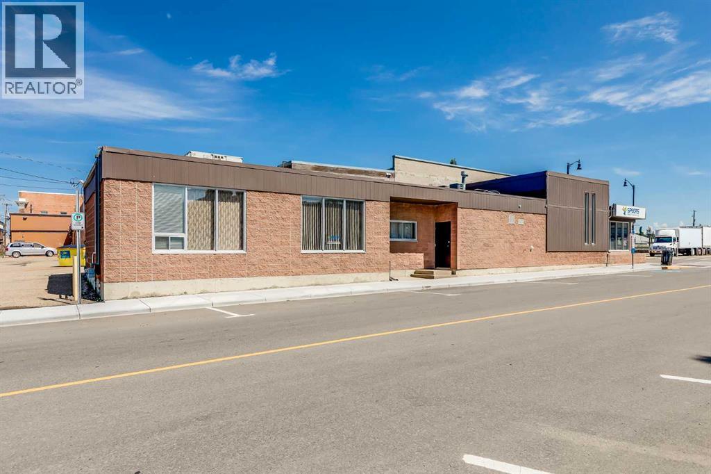 5120 50 Avenue, Olds, Alberta  T4H 1A5 - Photo 2 - A2242696