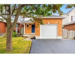 70 Hart Boulevard, Clarington (Newcastle), Ca