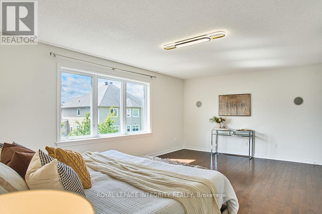 904 Nettleship Court, Ottawa, Ontario  K2T 0E9 - Photo 36 - X12381318