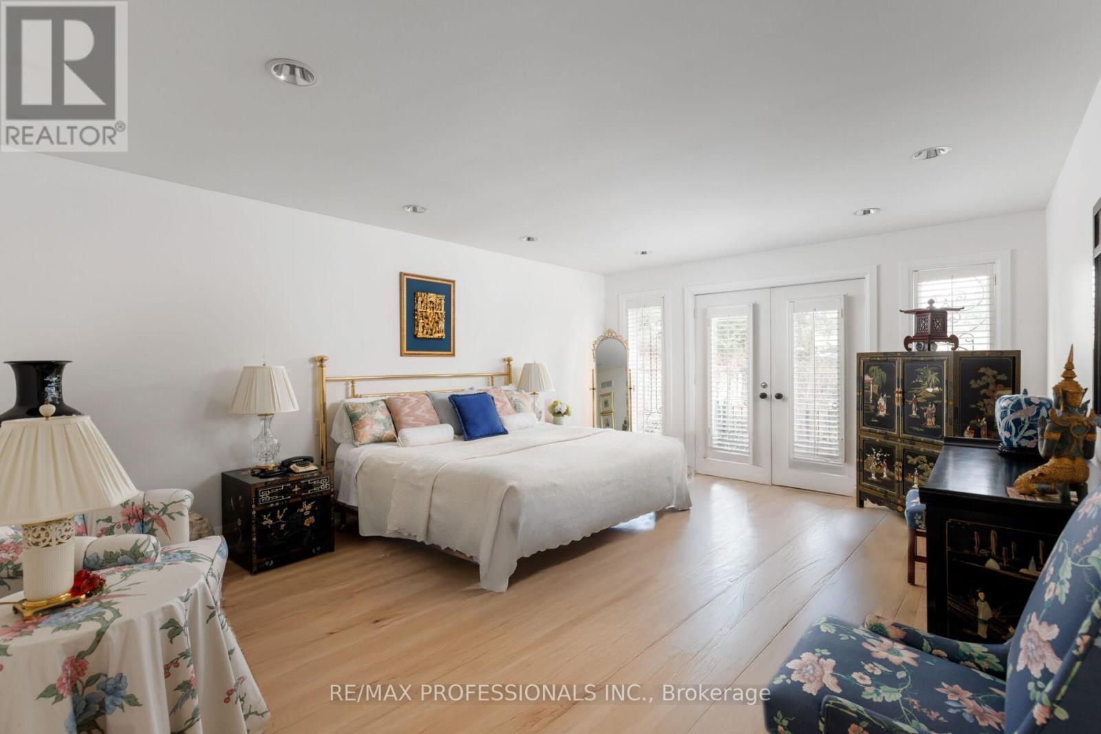 6a Edenbrook Hill, Toronto (Edenbridge-Humber Valley), Ontario  M9A 3Z6 - Photo 17 - W12378454