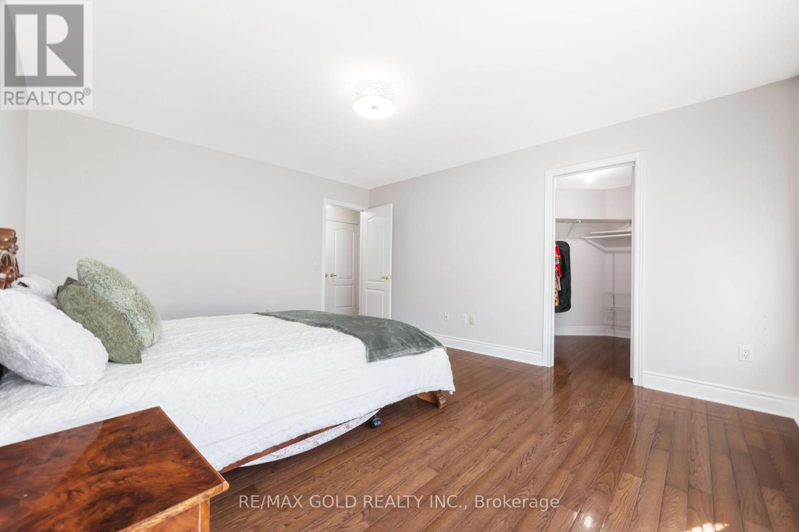 19 Eiffel Boulevard, Brampton (Vales Of Castlemore North), Ontario  L6P 1V9 - Photo 35 - W12378640