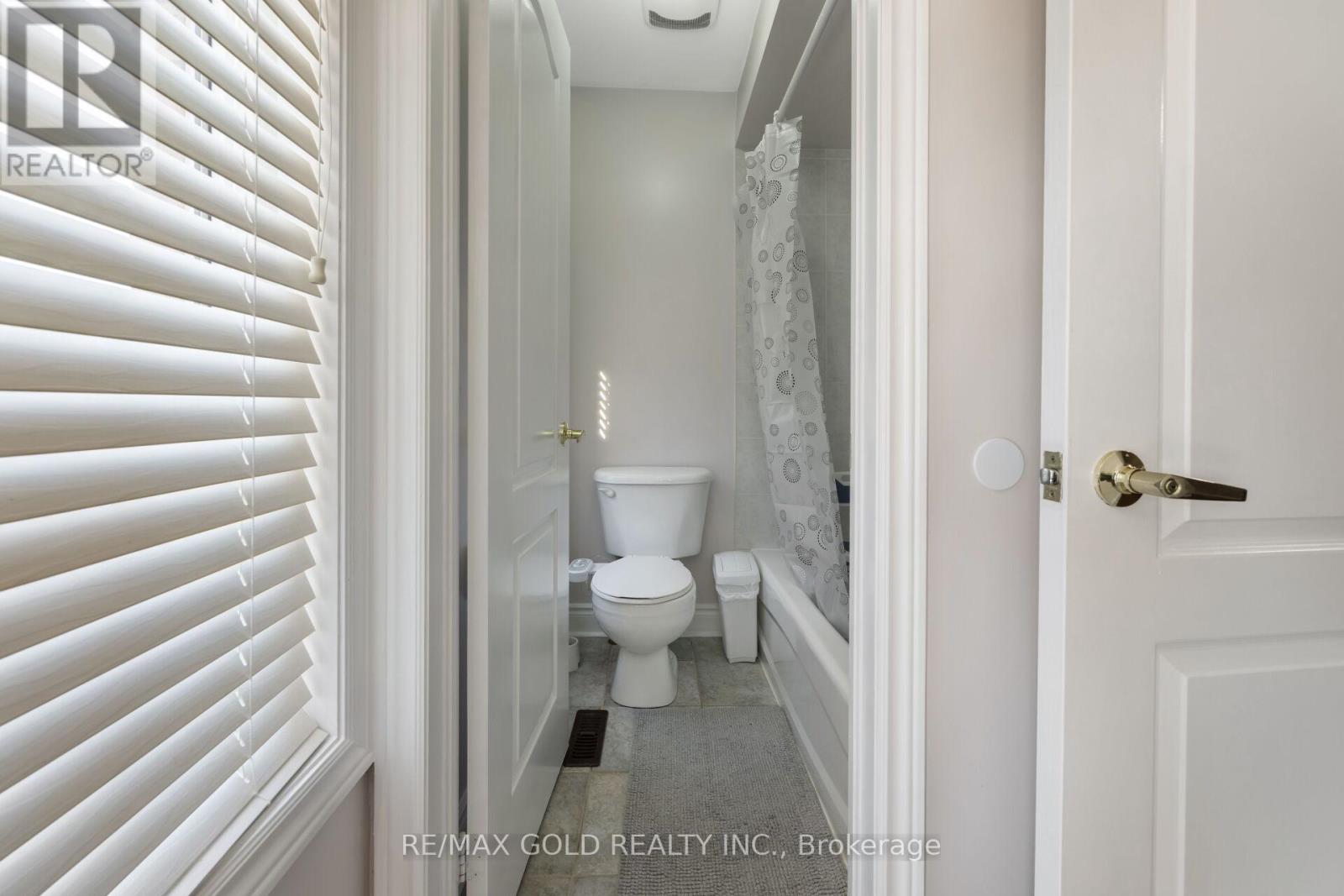 19 Eiffel Boulevard, Brampton (Vales Of Castlemore North), Ontario  L6P 1V9 - Photo 40 - W12378640