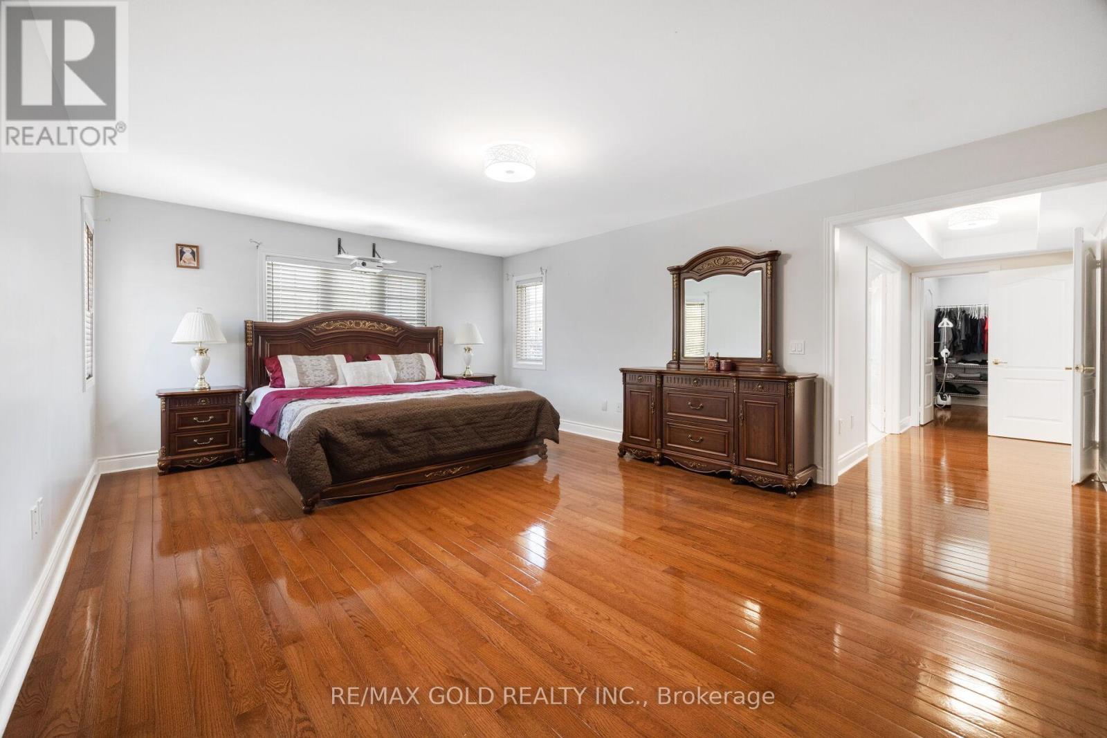 19 Eiffel Boulevard, Brampton (Vales Of Castlemore North), Ontario  L6P 1V9 - Photo 22 - W12378640