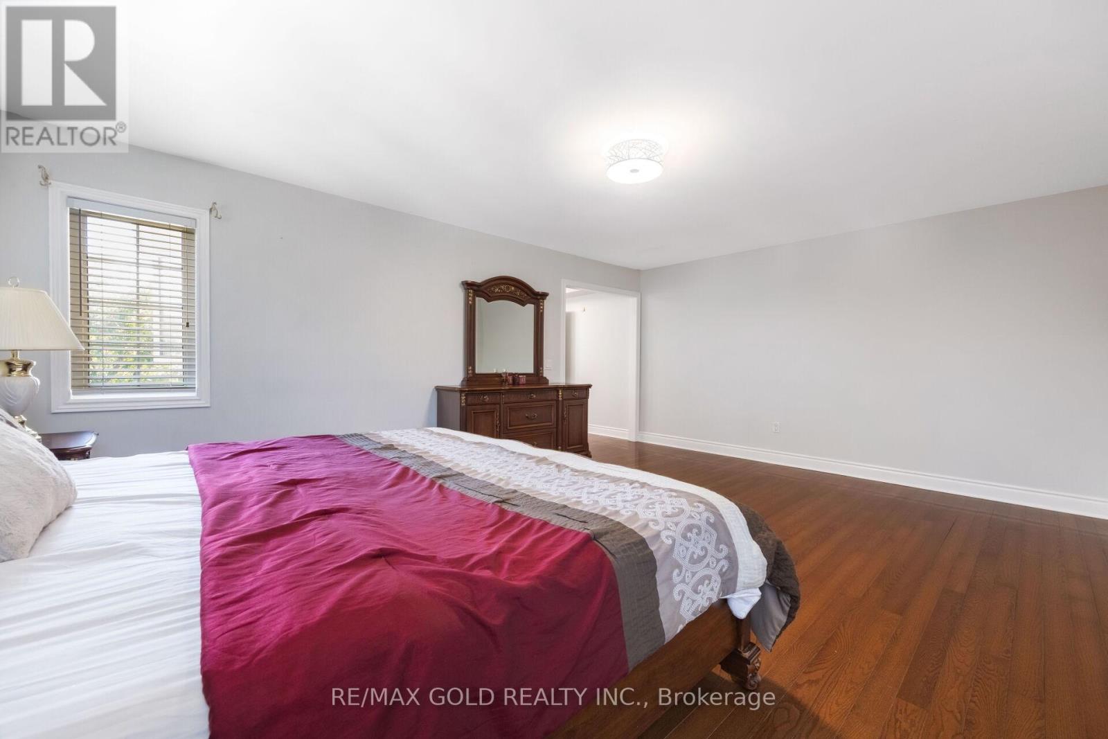 19 Eiffel Boulevard, Brampton (Vales Of Castlemore North), Ontario  L6P 1V9 - Photo 24 - W12378640