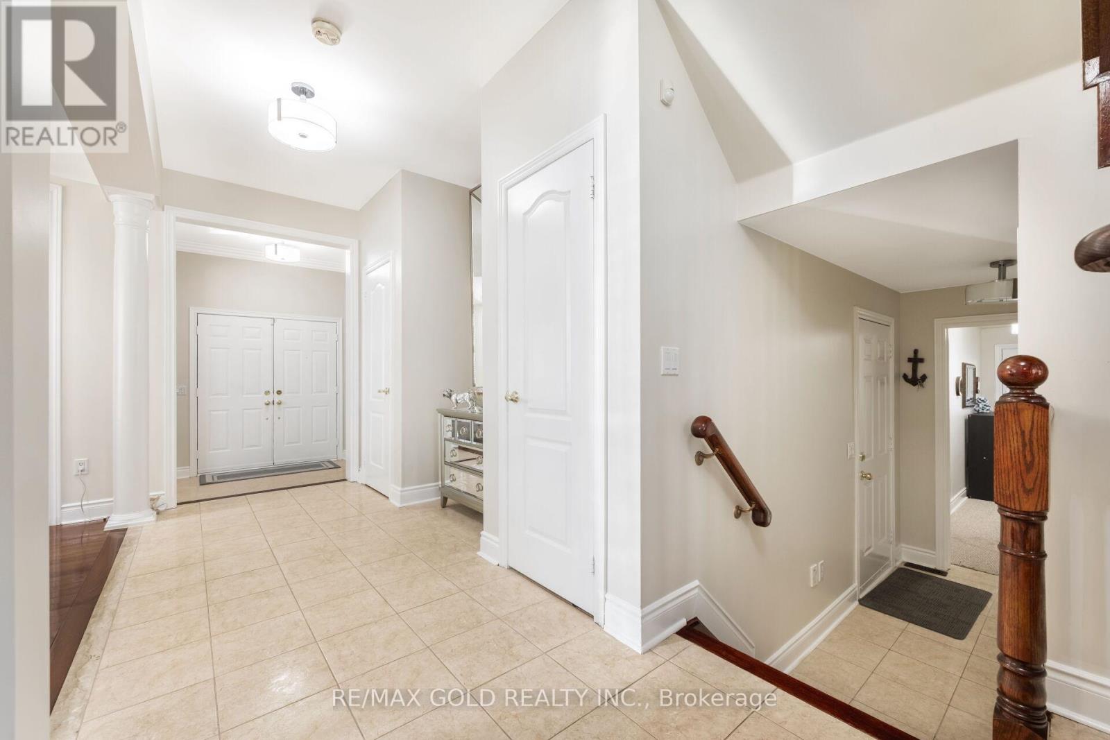 19 Eiffel Boulevard, Brampton (Vales Of Castlemore North), Ontario  L6P 1V9 - Photo 17 - W12378640