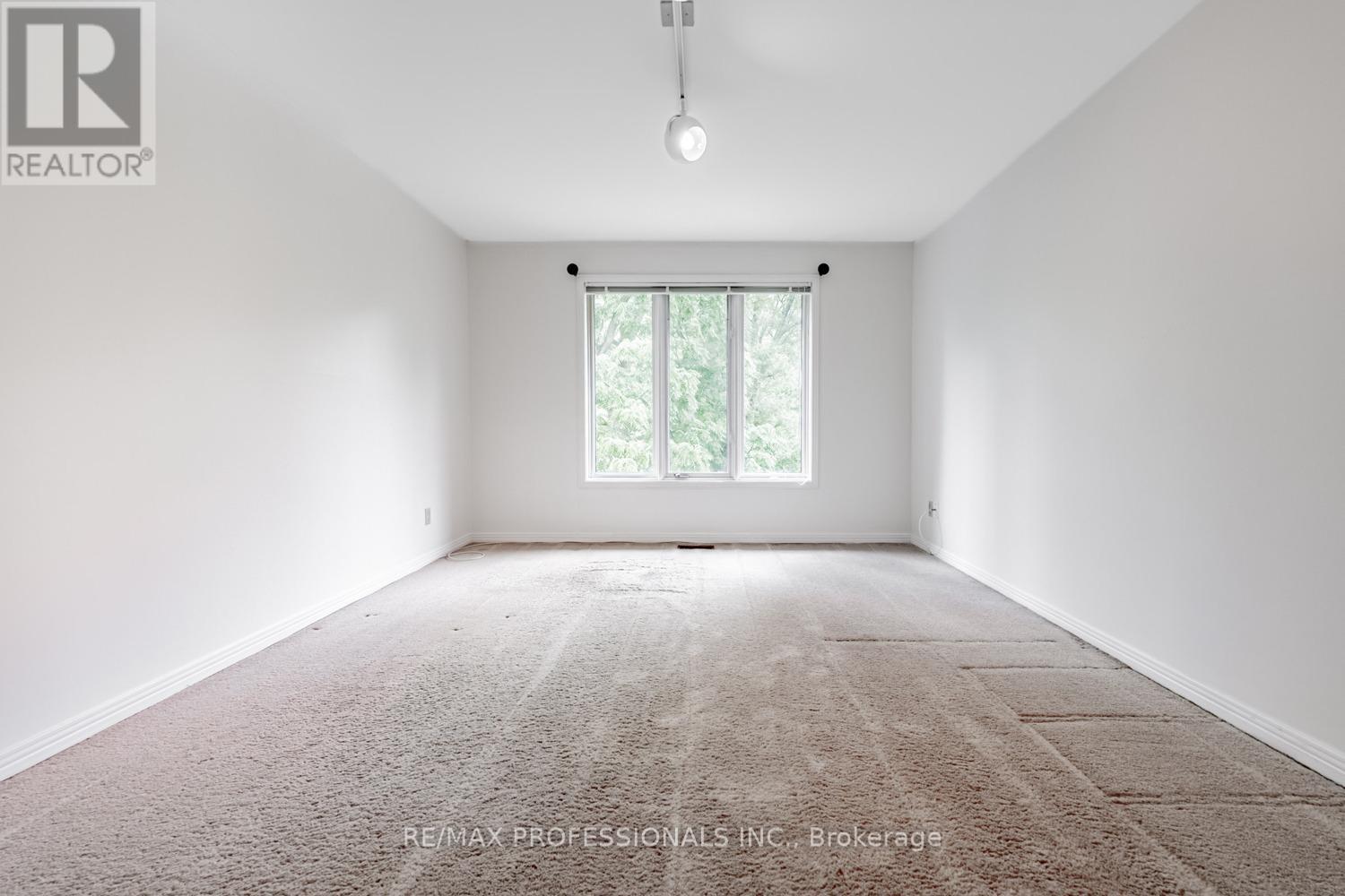 2260 Cedarberry Court, Oakville (Fd Ford), Ontario  L6J 6E5 - Photo 25 - W12380927