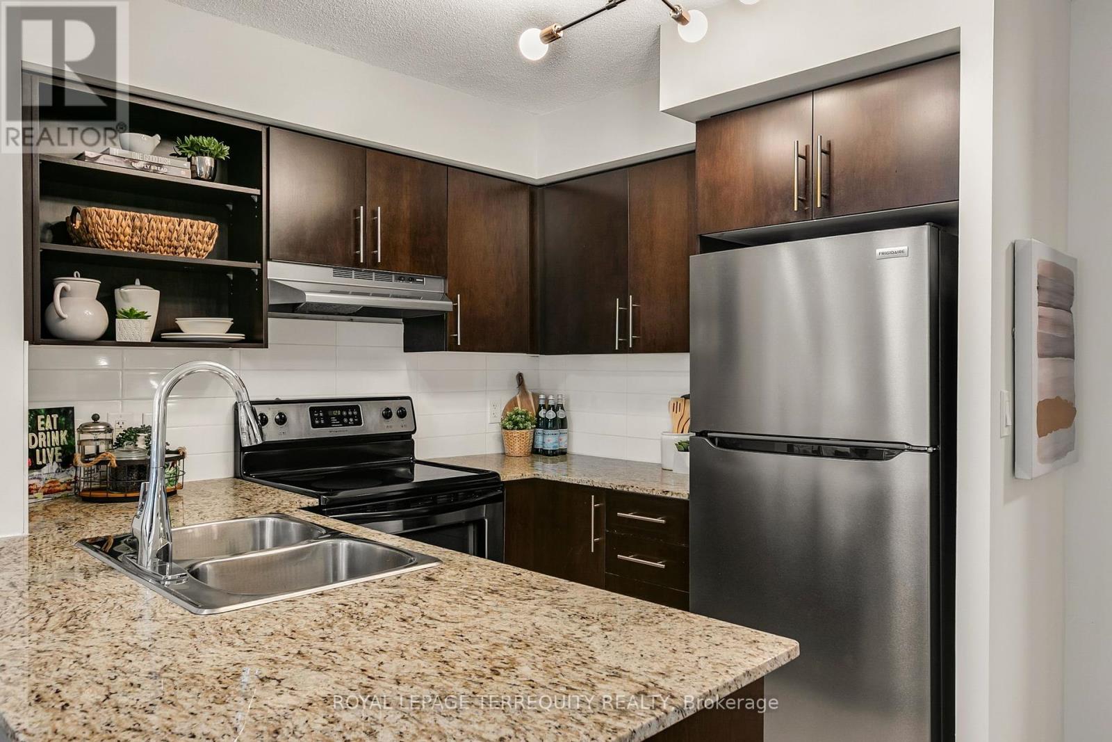 515 - 120 Dallimore Circle, Toronto (Banbury-Don Mills), Ontario  M3C 4J1 - Photo 17 - C12381176